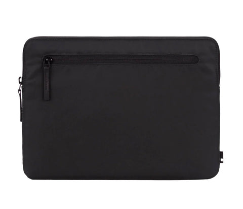 Incase Compact Sleeve 15-inch Negro